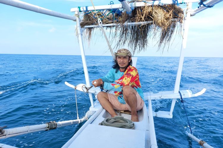 Kisah Ridwan Alimuddin, Tiga Dekade Dedikasikan Hidup Rawat Perahu Sandeq Mandar dari Terjangan Zaman