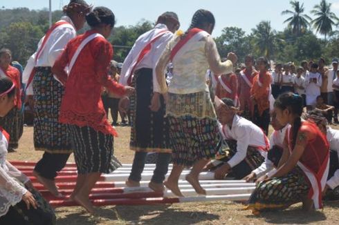 Tarian Tradisional Meriahkan Perayaan HUT RI di Manggarai Timur