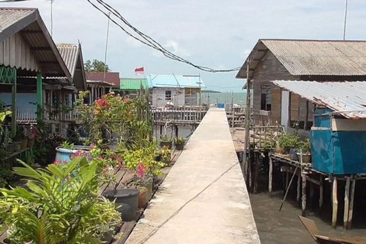 Kampung Tanjung Banon, Pulau Rempang, Kepulauan Riau