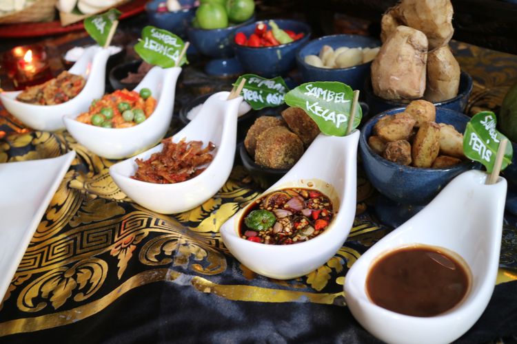 Lima dari 21 jenis sambal yang dihadirkan dalam Festival Sambal Nusantara, di Restoran Lara Djonggrang.
