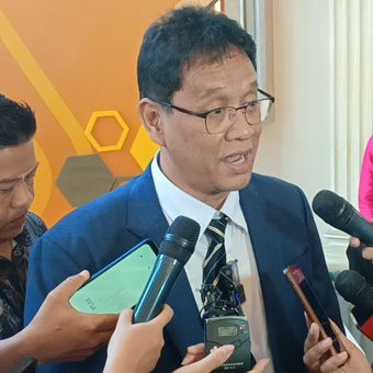 Ketua Dewan Komisioner Lembaga Penjamin Simpanan, Purbaya Yudhi Sadewa saat diwawancarai di Regale International Convention Center, Rabu (20/8/2025). Pada 8 September 2025, Presiden Prabowo resmi menunjuk Purbaya untuk menggantikan Menkeu Sri Mulyani. 