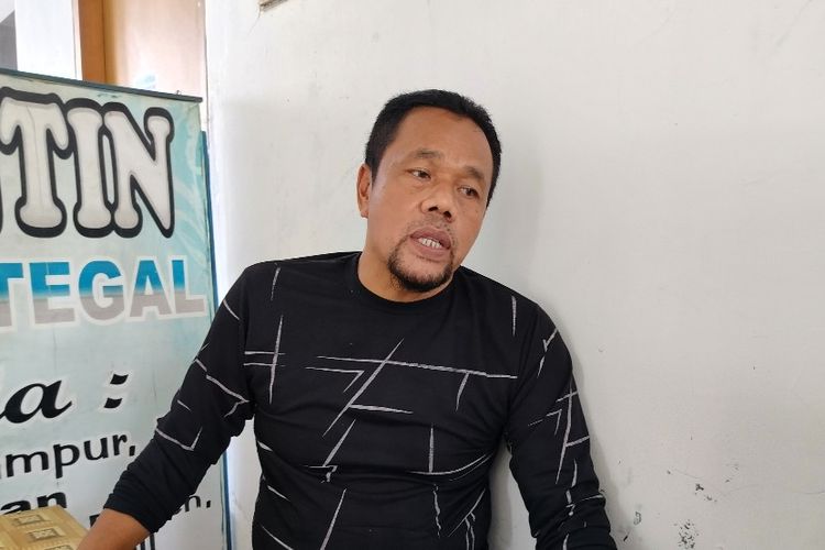 Ketua DPD Partai Nasdem Kota Tegal Bambang Mujiono
