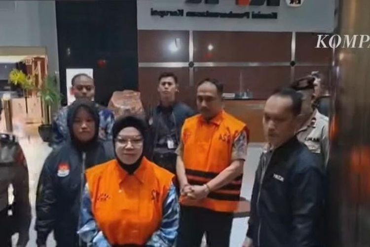 Bukti Kasus Pemerasan Bupati Sukoharjo Disita, dari Emas hingga Uang Asing, Total Rp 21,2 M