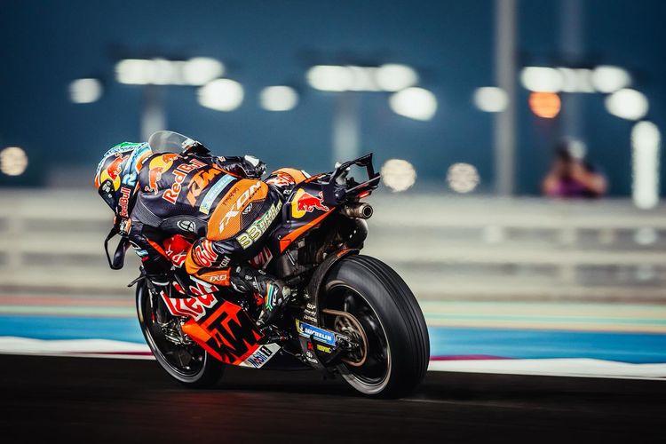 Brad Binder saat berlaga pada MotoGP Qatar 2024