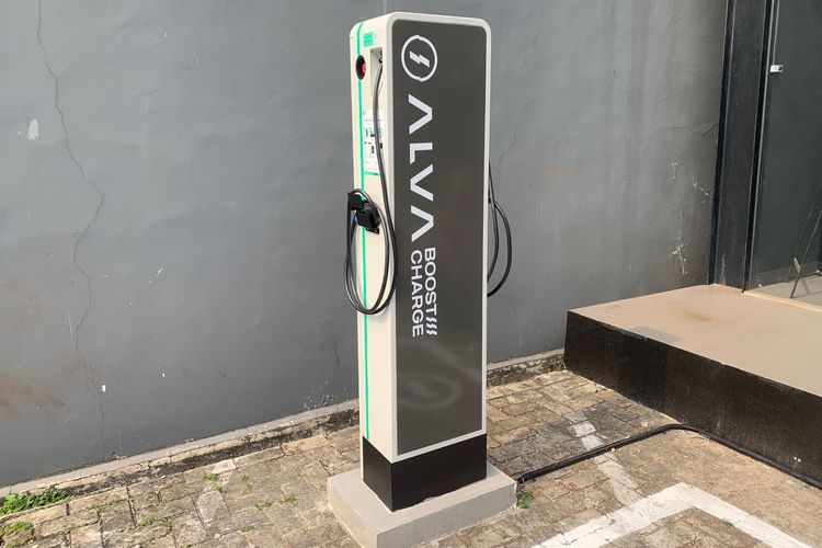 Alva luncurkan SPKLU motor listrik bernama Boost Charge Station