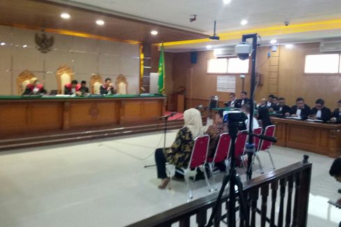 Kasus Suap Meikarta, Bupati Non-aktif Bekasi Dituntut 7,6 Tahun Penjara 