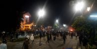 Situasi Solo Terkini, Truk Polisi Dibakar, Fasum Dirusak, Massa Konvoi di Pusat Kota