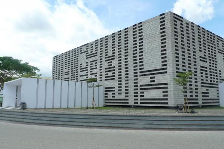 Masjid Al Irsyad, Kota Baru Parahyangan, Bandung, Jawa Barat.