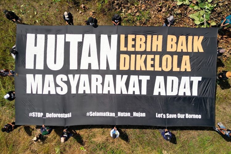 Cara Masyarakat Dayak Taboyan Menjaga Hutan Desa di Tengah Ekspansi Tambang 
