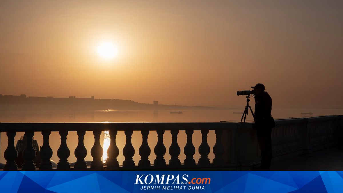 Stunning Photos of Europe's Once-in-a-Lifetime Total Solar Eclipse