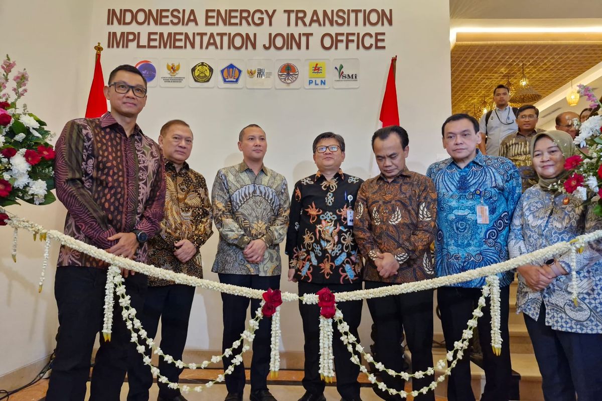 Peresmian Indonesia Energy Transition Implementation Joint Office di kawasan Tirtayasa, Melawai, Jakarta Selatan, Rabu (17/1/2024).