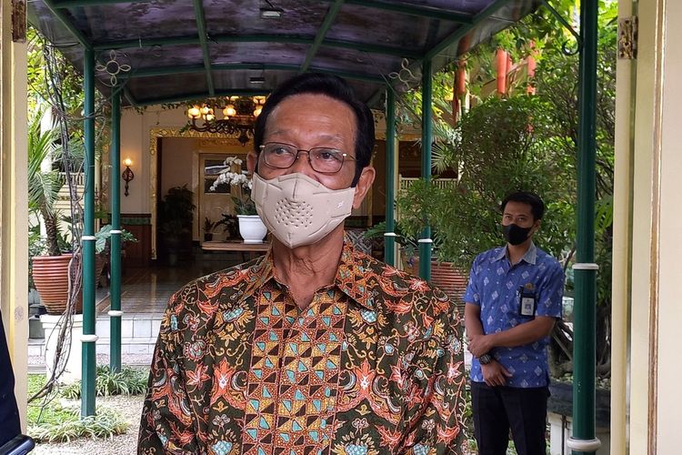Gubernur Daerah Istimewa Yogyakarta (DIY) Sri Sultan Hamengku Buwono X di Kompleks Kepatihan Kota Yogyakarta, Kamis (25/8/2022)