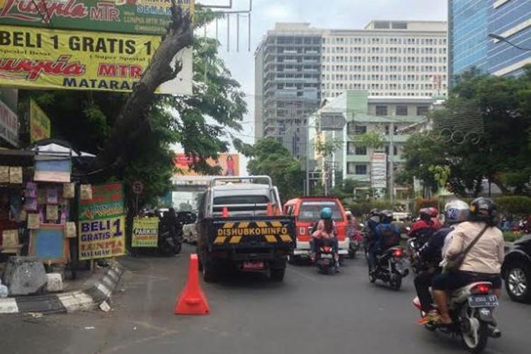 Jalan Pandanaran, Pusat Oleh-oleh di Semarang.