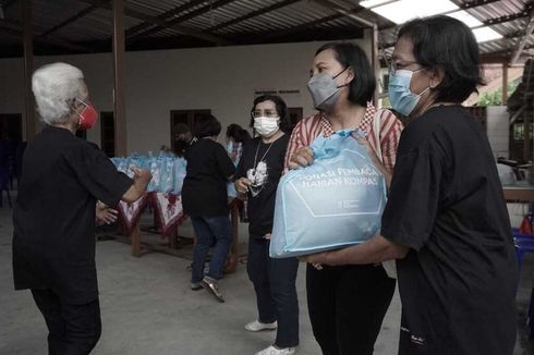 Yayasan Dana Kemanusiaan Kompas Salurkan Bantuan Sembako untuk Warga Terdampak Covid-19 di Kulon Progo