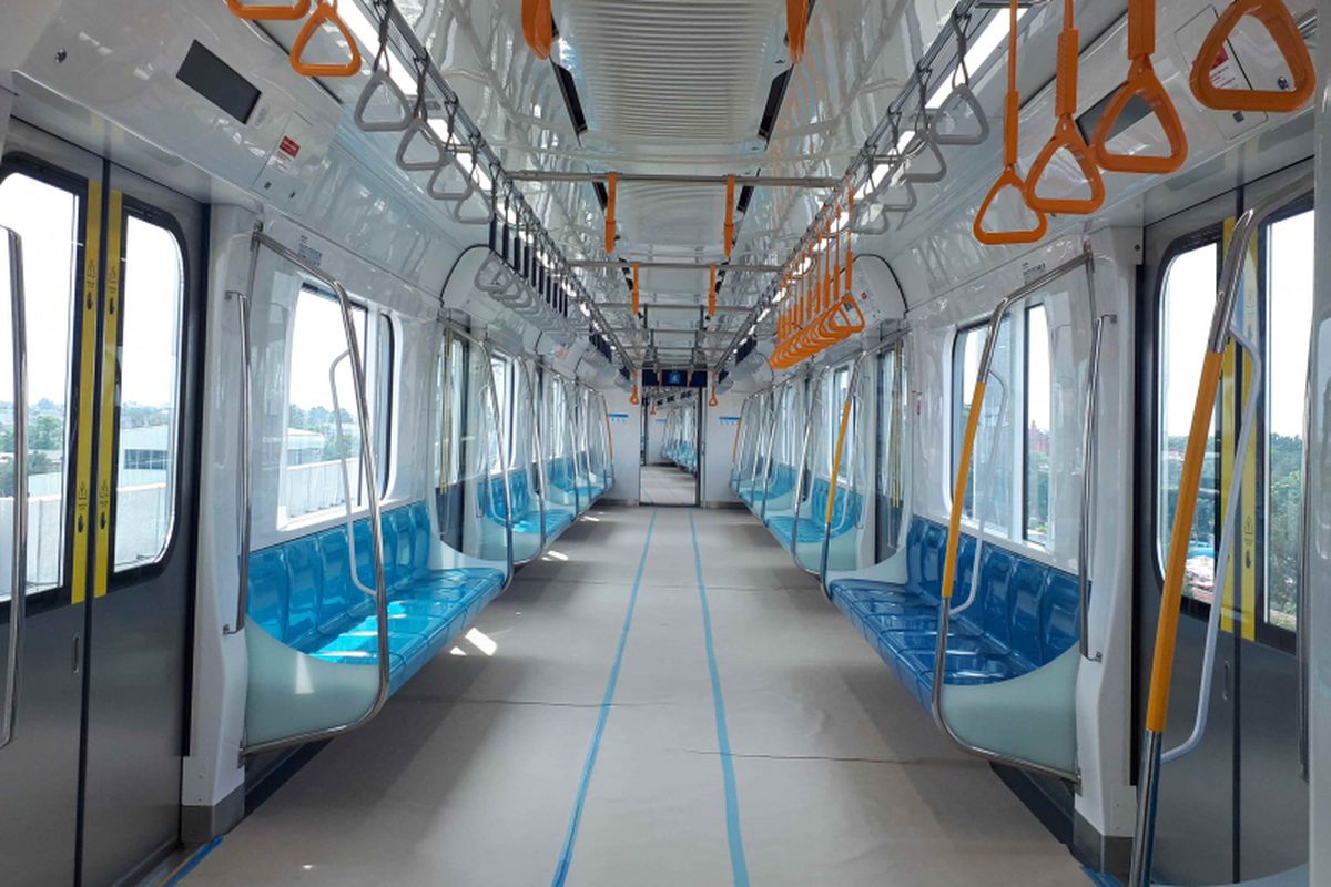 Bagian dalam kereta MRT Jakarta Fase I rute Lebak Bulus-Bundaran Hotel Indonesia (HI). Foto diambil Rabu (30/1/2019).
