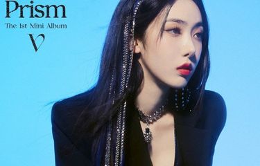Salah satu personel VIVIZ, SinB