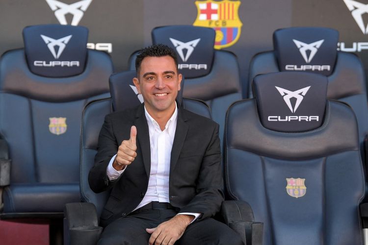 Xavi Hernandez diperkenalkan sebagai pelatih baru Barcelona di Camp Nou, Senin (8/11/2021). Terkini, Xavi Hernandez memberikan komentarnya seusai Gerard Pique memutuskan pensiun.