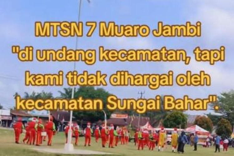 Sebuah video yang memperlihatkan kekecewaan pemain drumband di Kabupaten Muaro Jambi saat tampil di pawai HUT RI ke-80 viral di sosial media, Minggu (17/8/2025). 