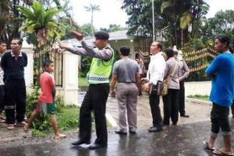  Sebanyak 29 adegan diperagakan para tersangka pelaku pembunuhan di kediaman korban di Jalan Sei Padang Nomor 143, PB Selayang I, Medan 