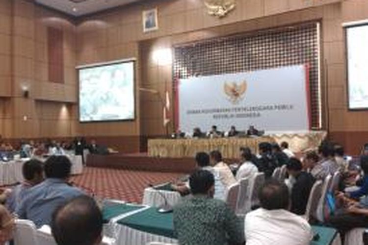 Suasana sidang Dewan Kehormatan Penyelenggara Pemilu terkait penyelenggaraan pemilu presiden, di Kementerian Agama, Jakarta Pusat, Kamis (14/8/2014)