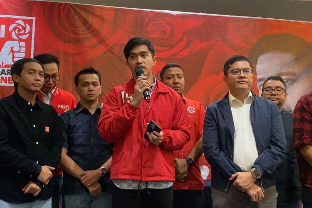 Ketua Umum Partai Solidaritas Indonesia (PSI) Kaesang Pangarep mengaku belum memutuskan terjun ke kontestasi pemilihan kepala daerah (Pilkada) 2024, Jumat (26/4/2024).