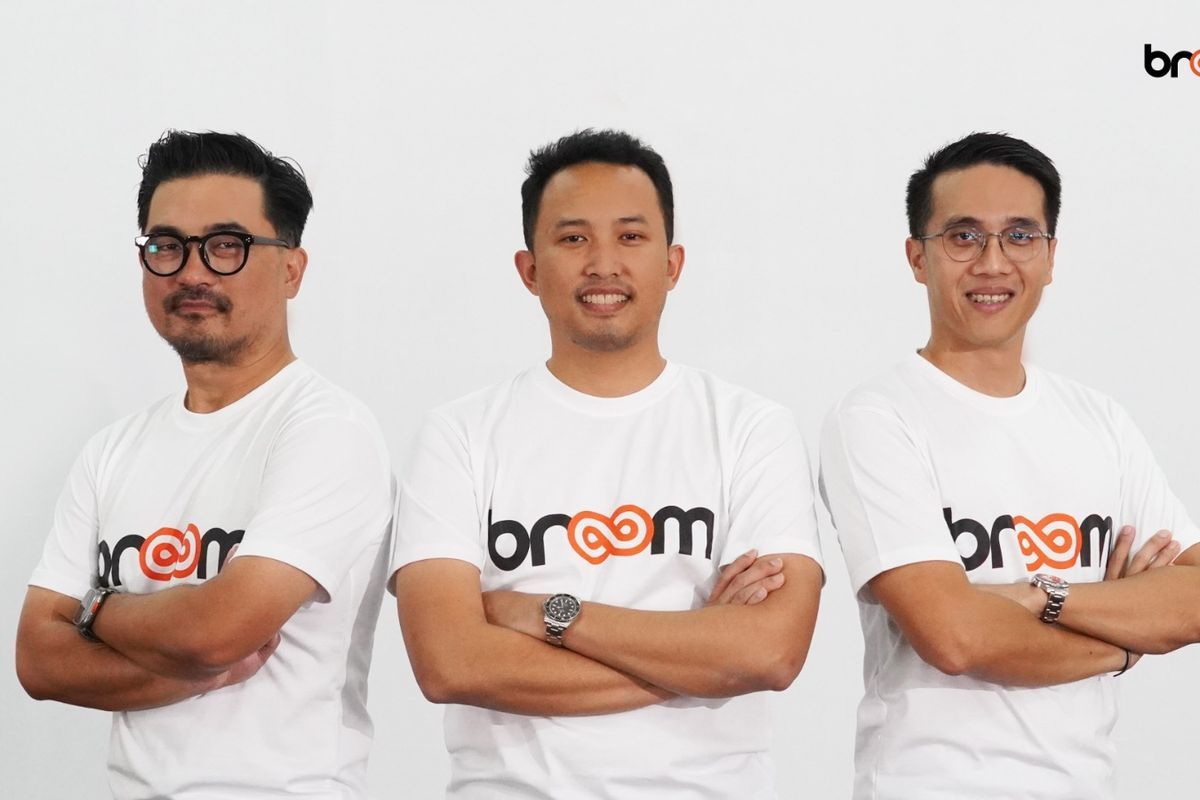Manajemen Broom: (kiri ke kanan) Andreas Sutanto, Co-Founder & CFO; Pandu Adi Laras, Co-Founder & CEO; Claussen Sindhuwinata COO.