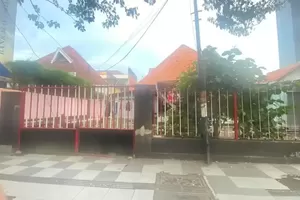 Hari Ini, PN Surabaya Bakal Eksekusi Rumah yang Jadi Kantor Ormas Madas