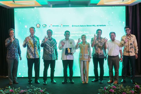 Jadi Kawasan Net Zero, Jababeka Resmikan PLTS Atap 