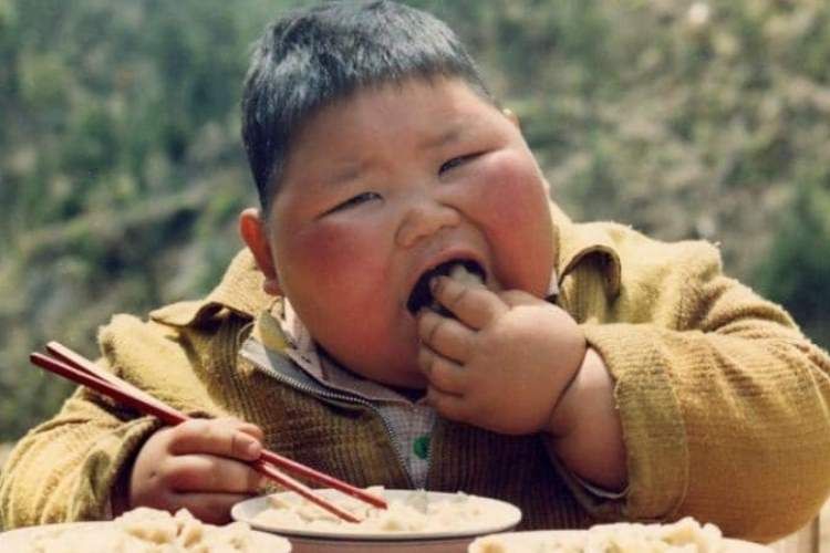 Pola makan dan gaya hidup berubah menjadi penyebab 50 juta anak-anak di China alami obesitas pada 2030.