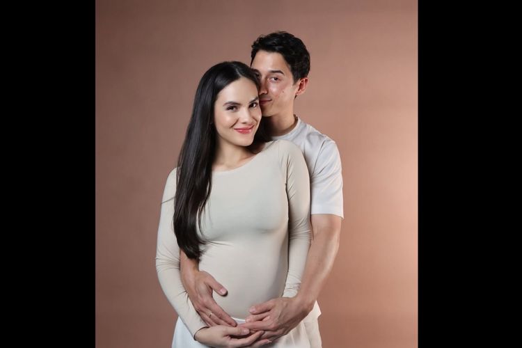 Unggah Foto Bareng Nino Fernandez, Steffi Zamora Umumkan Hamil