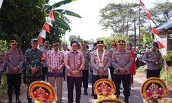 Bupati HST dan Kapolda Kalsel Resmikan 10 Unit Rumah dari Program Bedah Rumah di Batu Benawa
