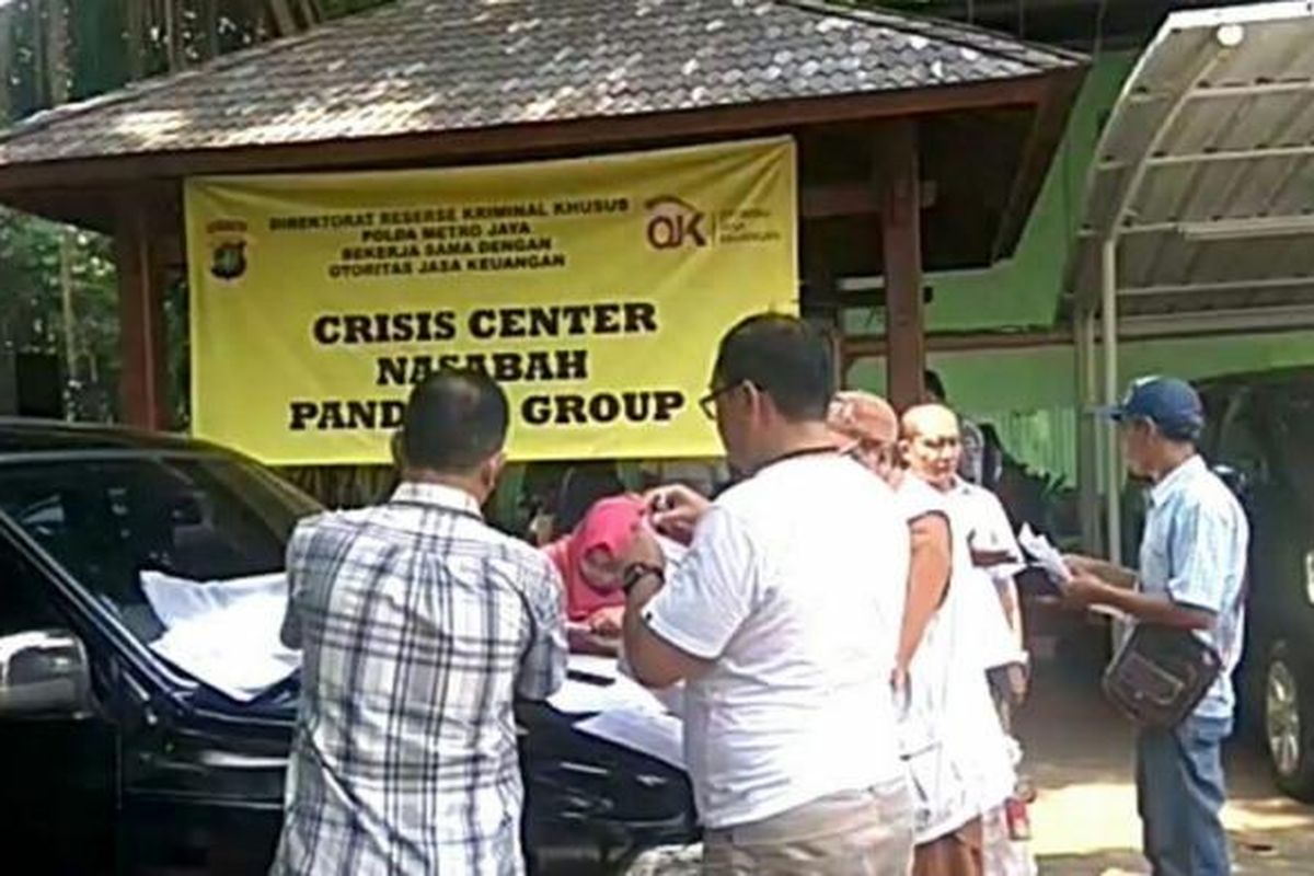 Crisis center nasabah Pandawa Group di saung Direktorat Reserse Kriminal Khusus Polda Metro Jaya.