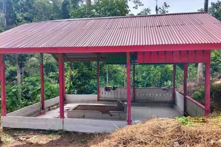 Makam Pahlawan Nasional Cut Meutia di Desa Alue Rimee, Kecamatan Pirak Timu, Kabupten Aceh Utara