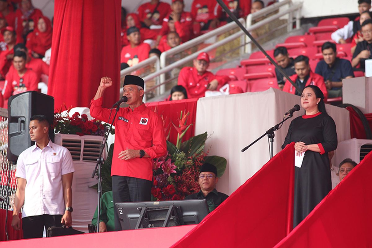 Ganjar Pranowo berpidato di hadapan ratusan ribu kader PDIP di GBK, Senayan, Sabtu (24/6/2023).