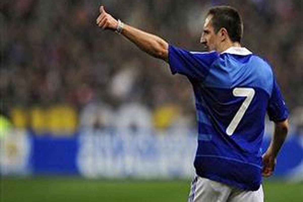 Franck Ribery masih ingin membela Bayern Muenchen.