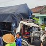 Truk Adu Banteng di Purworejo: Sopir Terjepit Kabin, Hujan Deras Sulitkan Evakuasi