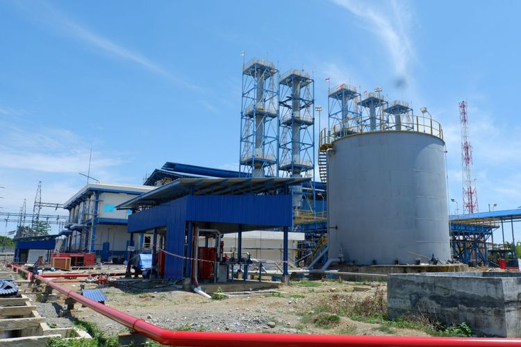 PLTMG Luwuk berkapasitas 40 MW yang berlokasi di Batui, Kabupaten Banggai, Sulawesi Tengah telah selesai dibangun pada Desember lalu. Kehadiran infrastruktur ini diproyeksikan mampu memasok kebutuhan listrik lebih dari 30.000 rumah serta industri sebesar 30 MW di wilayah tersebut.
