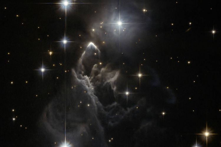 Nebula misterius yang ditangkap oleh teleskop Hubble