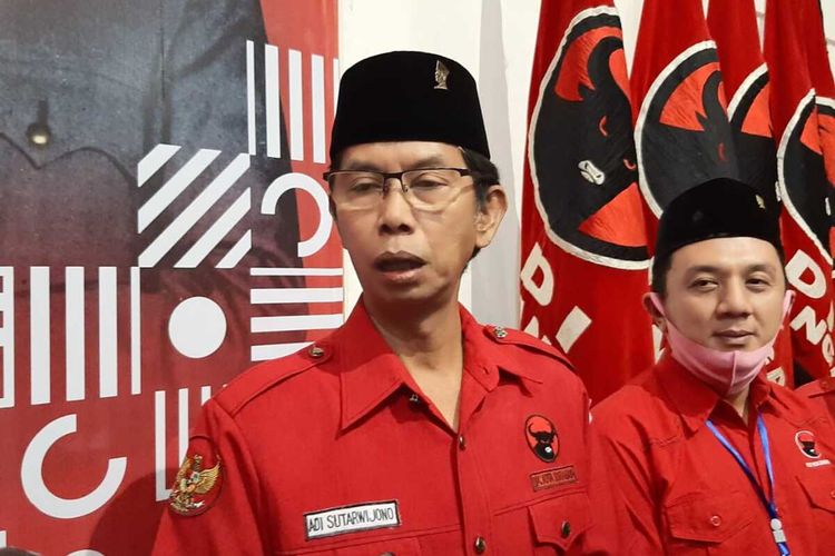 Ketua Tim Pemenangan pasangan Eri Cahyadi - Arnuji, Adi Sutarwijono