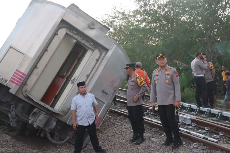 DJKA Kemenhub Investigasi Menyeluruh Penyebab KA Argo Bromo Anggrek Anjlok di Subang