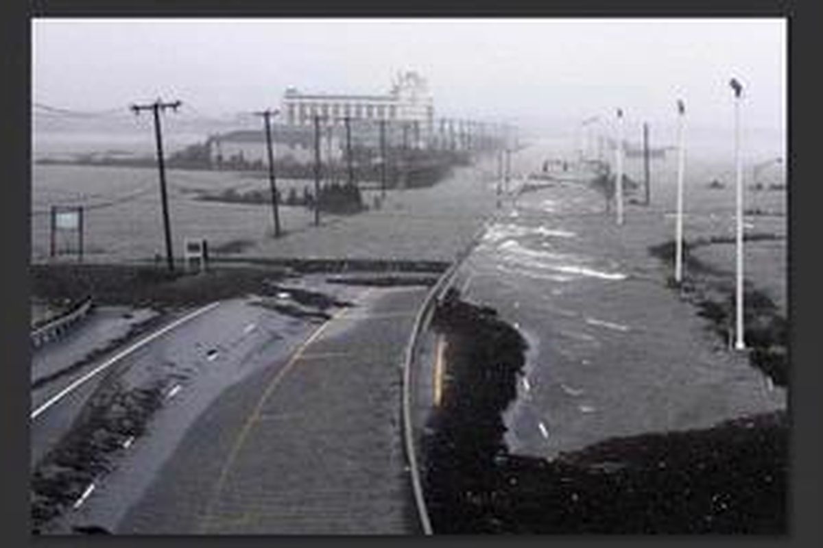 Walaupun badai tidak mungkin dicegah, antisipasi pemilik rumah dapat dilakukan. Salah satu kunci menghadapinya adalah pengurangan efek setelah badai terjadi.