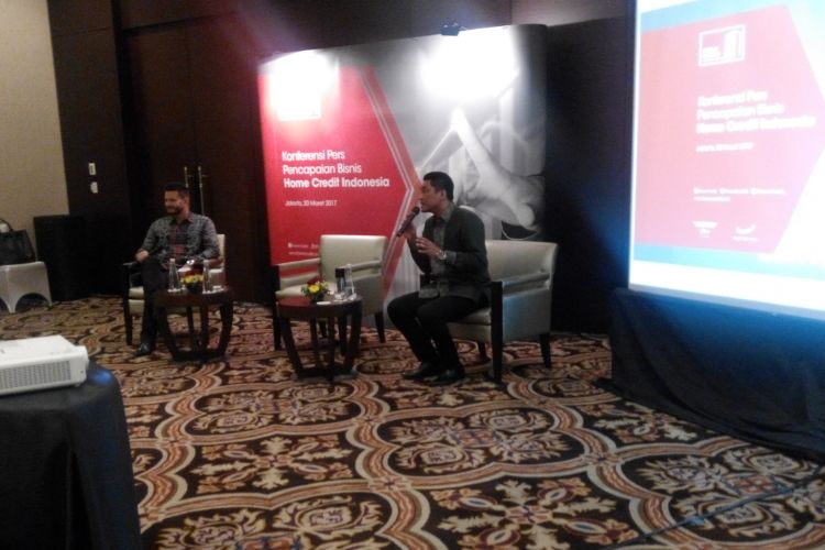 Konferensi pers Pencapaian Bisnis Home Credit Indonesia di Hotel Fairmont Jakarta, Senin (20/3/2017).