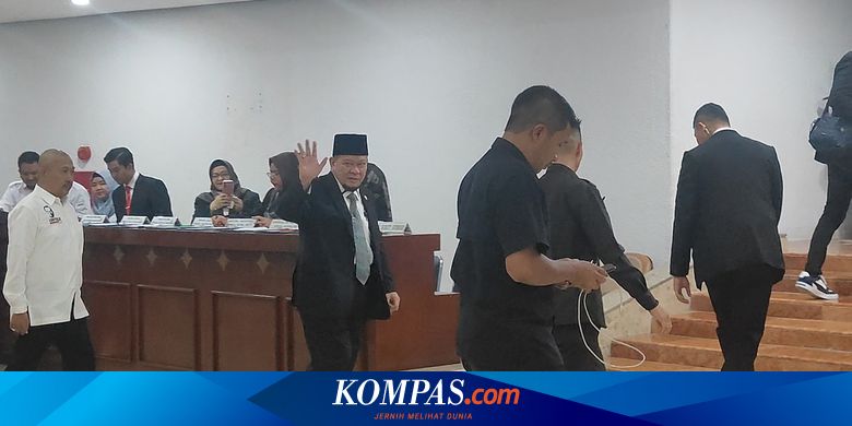 Sampaikan Visi Misi sebagai Calon Ketua DPD, La Nyalla Mengaku Hartanya Turun Tiap Tahun