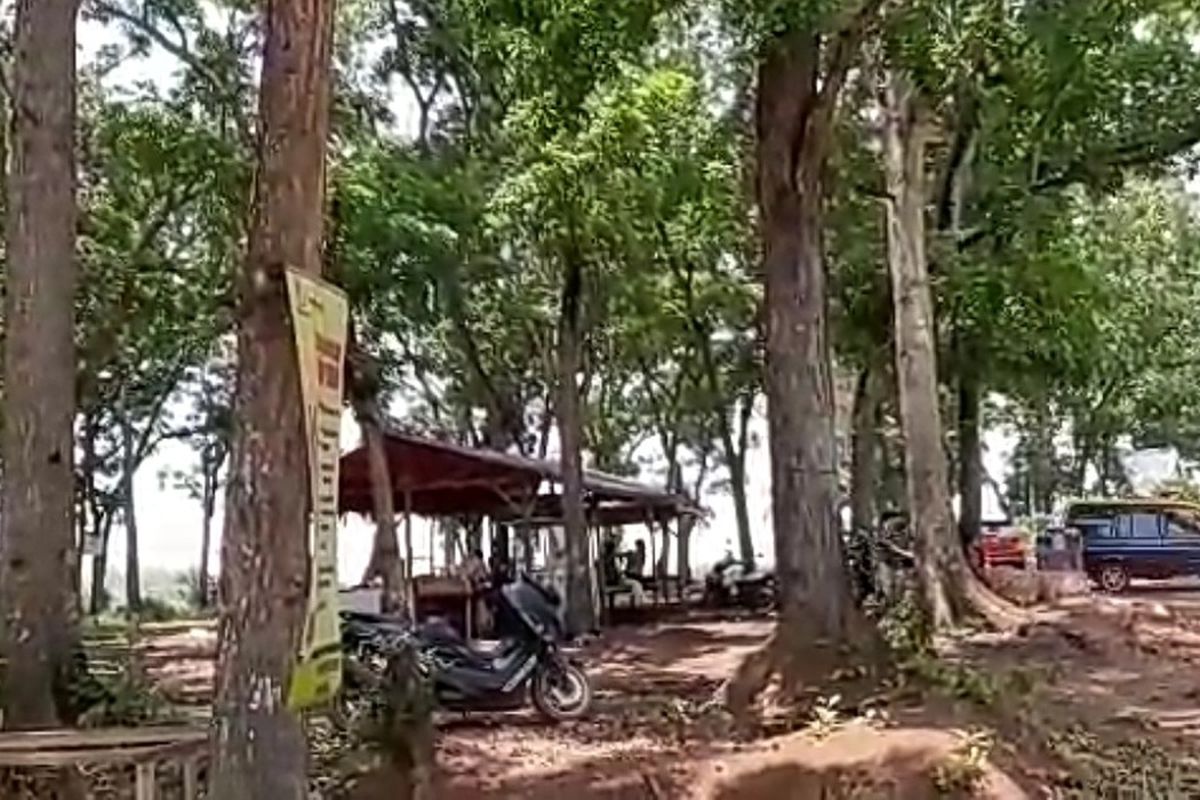 Suasana lokasi terpidana mati kasus narkoba yang kabur ke hutan di Kecamatan Tenjo, Kabupaten Bogor, Jawa Barat,.