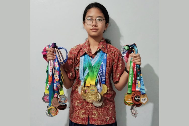Sosok Raia Deandra, Raih Peringkat 1 Siswa Berprestasi Nasional 2025