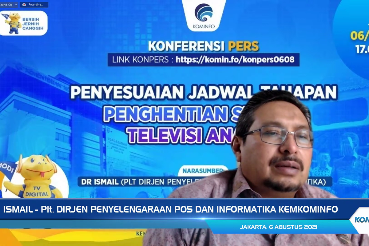 Dirjen SDPPI Kominfo, Ismail mengumumkan penundaan jadwal migrasi siaran televisi (TV) analog (Analog Switch Off/ASO) ke siaran TV digital.