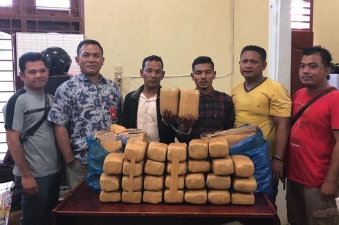 Ditangkap, 2 Pria Bawa 28 Kg Ganja Kering dari Aceh ke Bengkulu