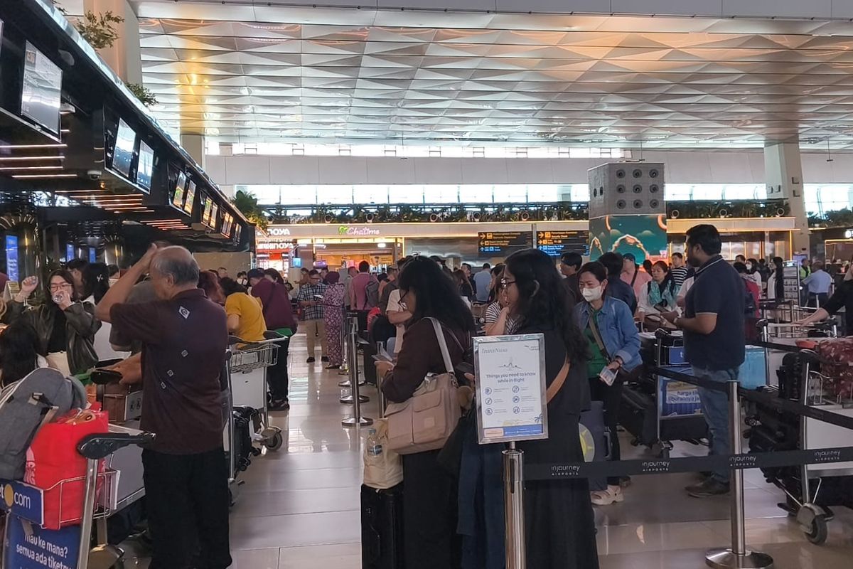 InJourney Prediksi Puncak Arus Mudik Hari Ini, Bandara Bakal Dipadati 570.000 Penumpang