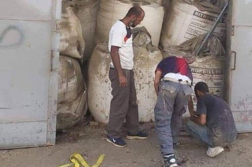 Viral, Foto Pekerja Mengelas Pintu Gudang Amonium Nitrat Sebelum Ledakan Lebanon