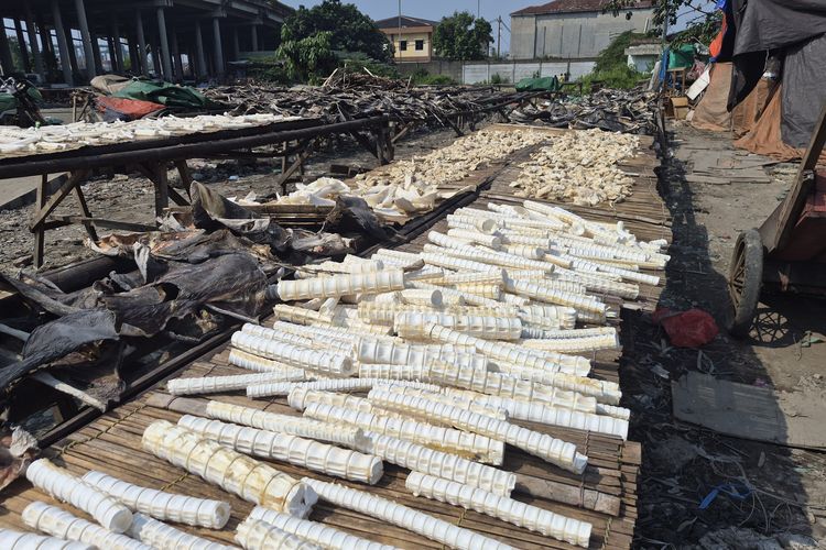 Dari Tulang Ikan, Warga Cilincing Raup Puluhan Juta Rupiah dan Beli Rumah